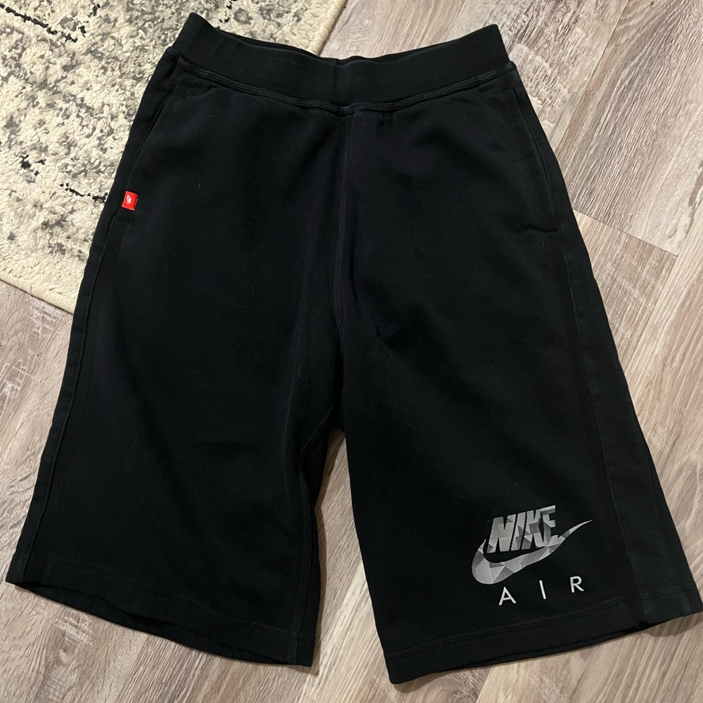 Boys NIKE AIR Basketball Black Gym Workout Sweat Shorts Youth Size XL